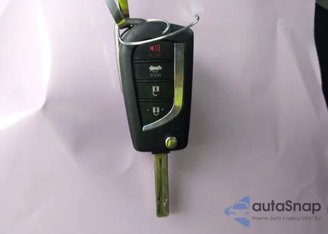 2019 Toyota Camry Le z USA, uszkodzony, nr VIN 4T1B11HK4KU284032